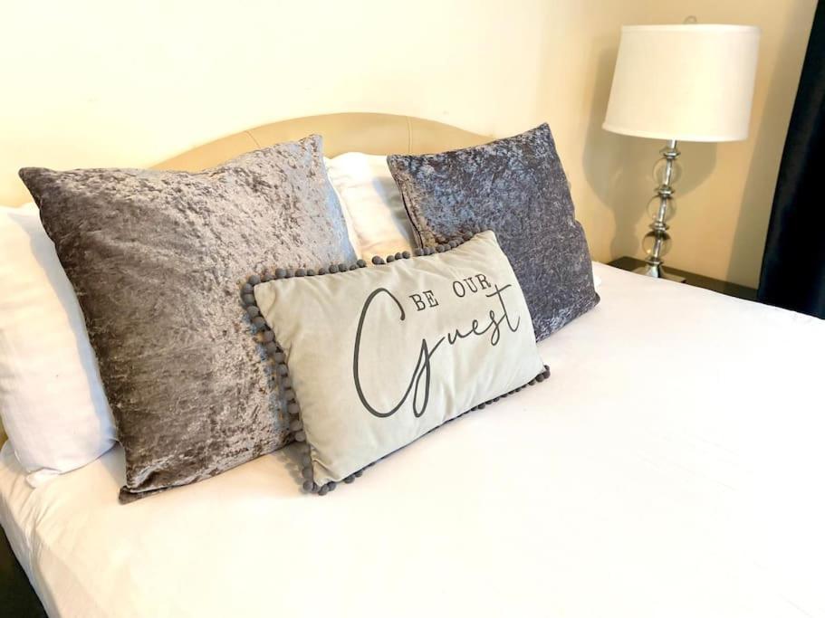 Amazing 2-Bed City Centre Apt With Parking Coventry Exterior photo